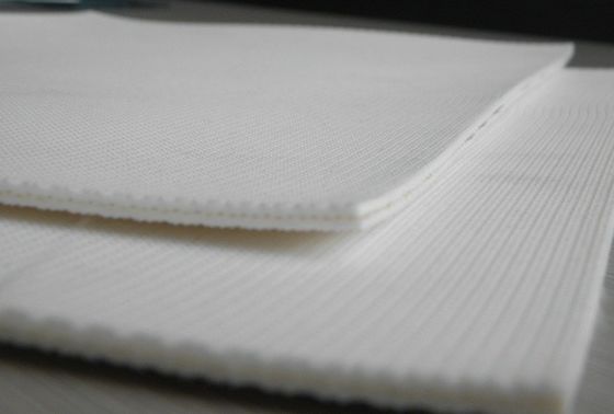 White Silicon Rubber Cushion Pad Heatproof With high production efficiency